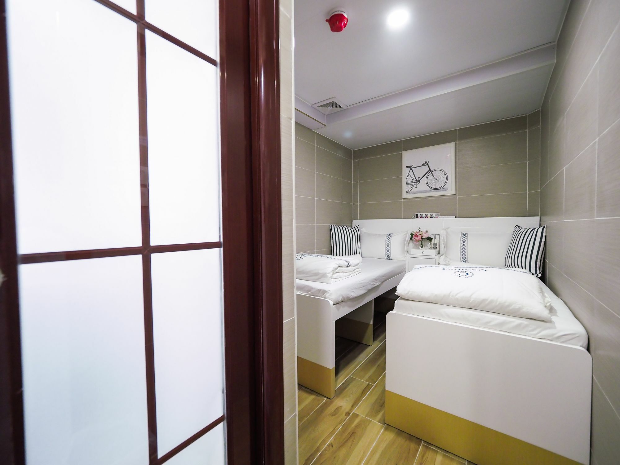 Hk International Hostel Tsim Sha Tsui  Eksteriør billede